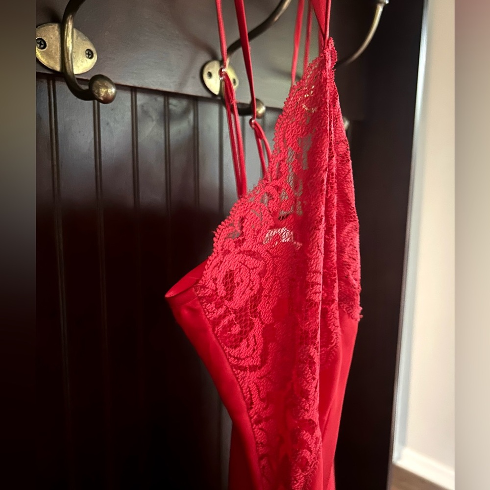 Y2K VICTORIAS SECRET Babydoll Cherry Red Lace Trim Mini Slip Dress Coquette Sz M - Picture 4 of 9